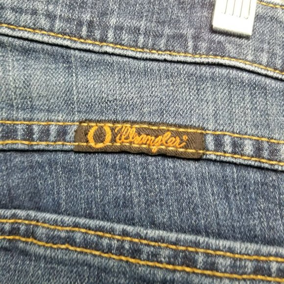 Wrangler Jeans Womens 11 Tall Medium Wash Stretch Mid Rise Shaping Bootcut - Picture 12 of 16